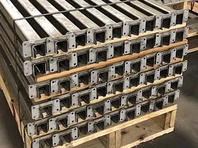 Ứng dụng xích tải trong hệ thống sản xuất tự động